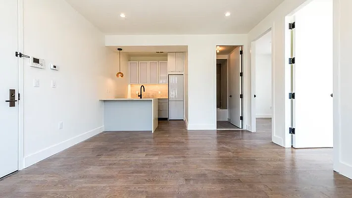 Rented by Nooklyn NYC LLC | media 1