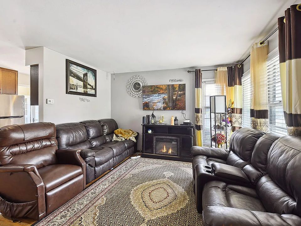 1st image of 6239 Xerxes Ave S #2