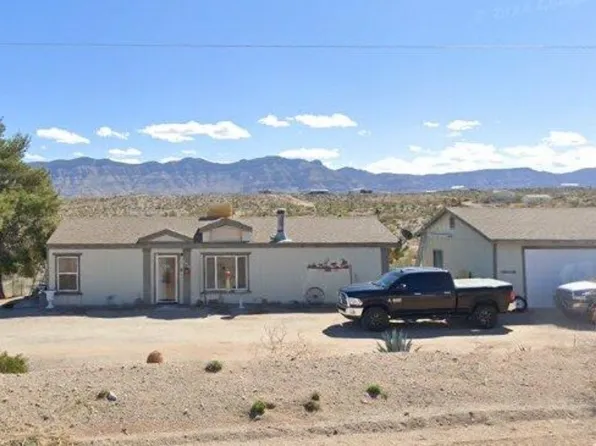 30260 N Haystack Dr, Meadview, AZ 86444