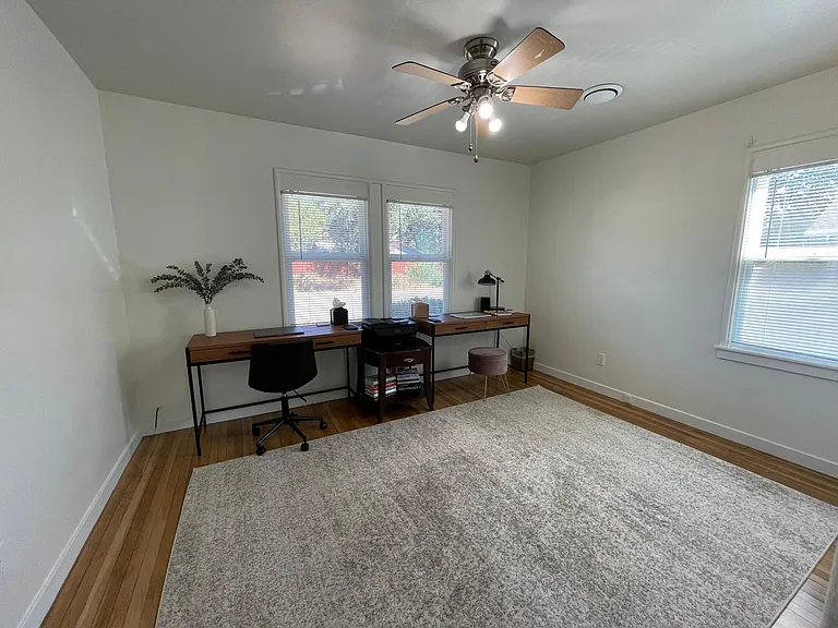 51 N Court Rd — Photo 9