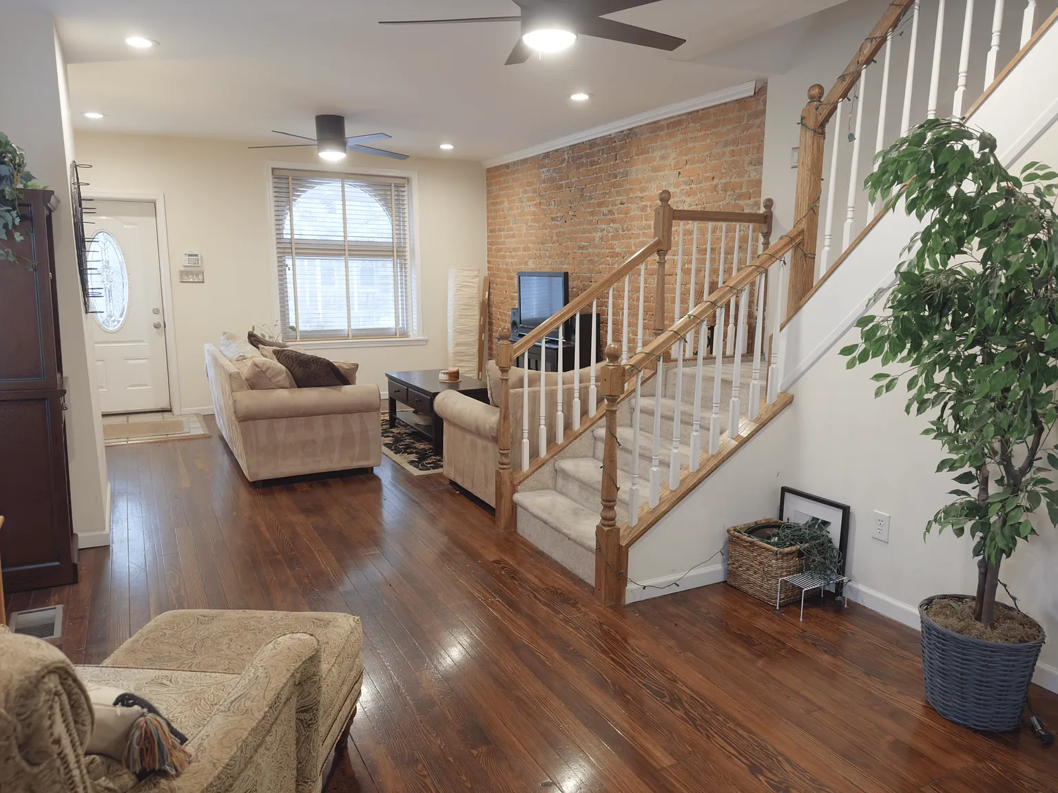 4331 Manayunk Ave photo 1