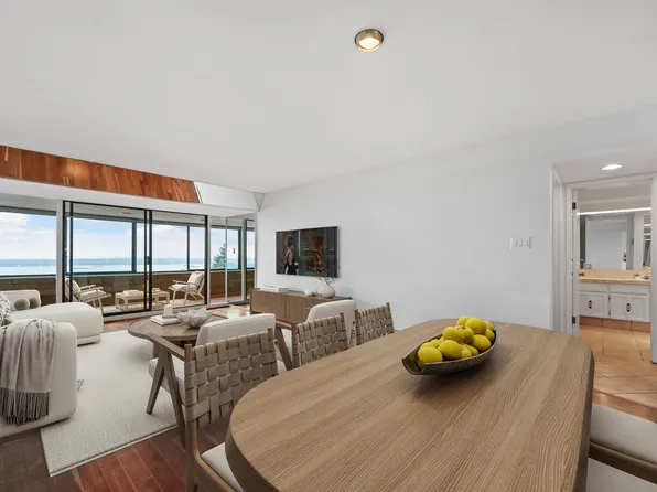 2212 Folkestone Way #63, West Vancouver, BC V7S 2X7