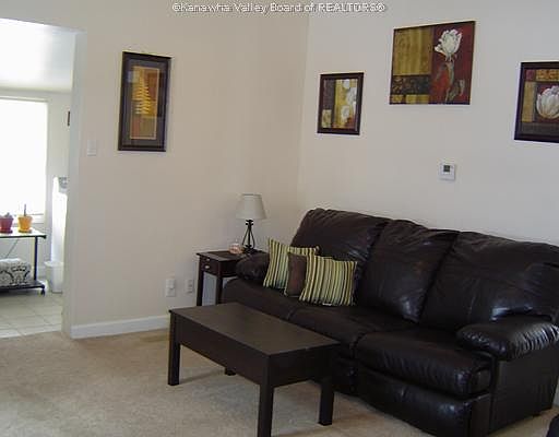 1st image of 411 12th St SE