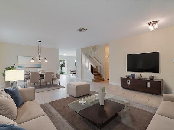4th image of 745 Gazetta Way