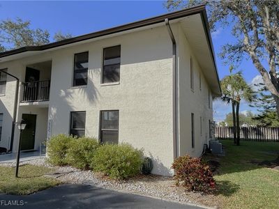 2111 Crystal Dr APT 6, Fort Myers, FL, 33907