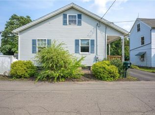 149 Leonard St, Meriden, CT 06451