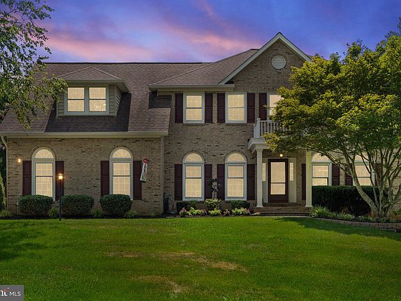 2nd image of 7209 Leeton Ct