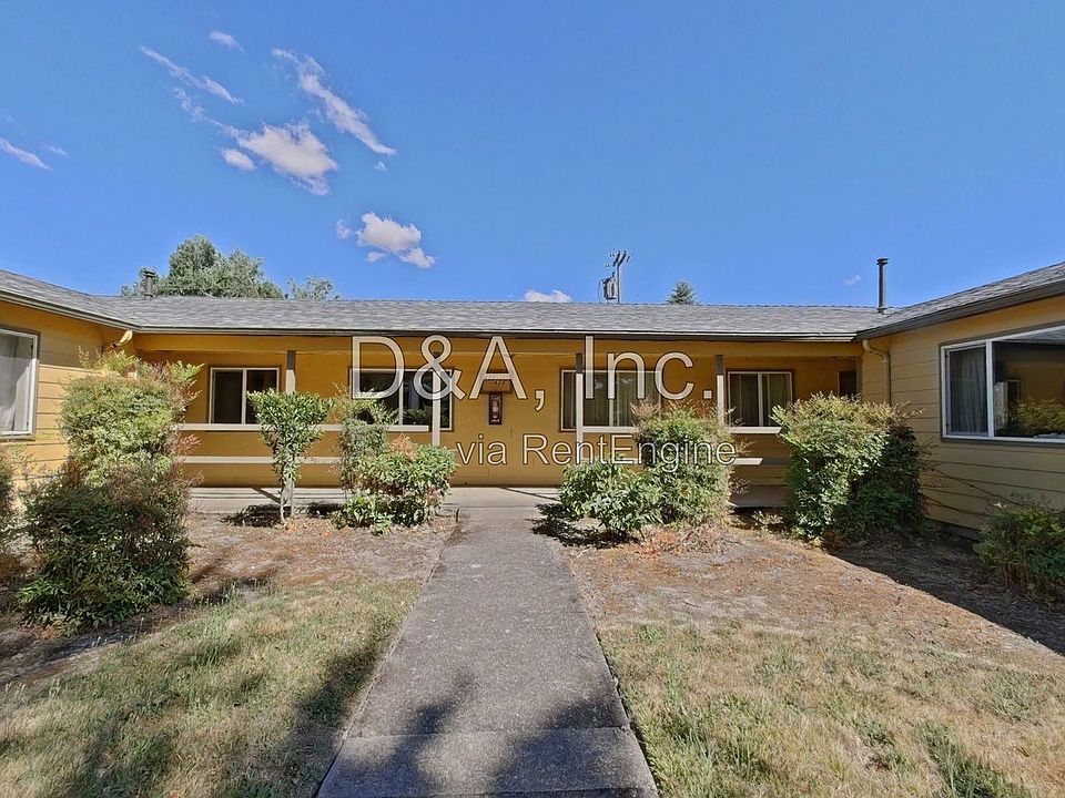 1st image of 435 SW 9th St