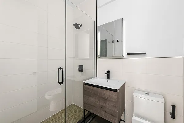 Rented by Compass | media 12