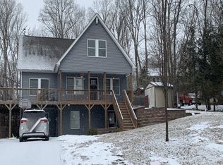 159 N Forrest Dr #D, Milford, PA 18337