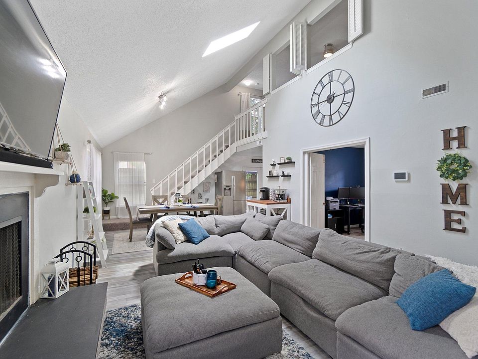 1st image of 5329 Chatham Hall Dr