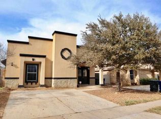 842 Chalan Dr, Laredo, TX 78045
