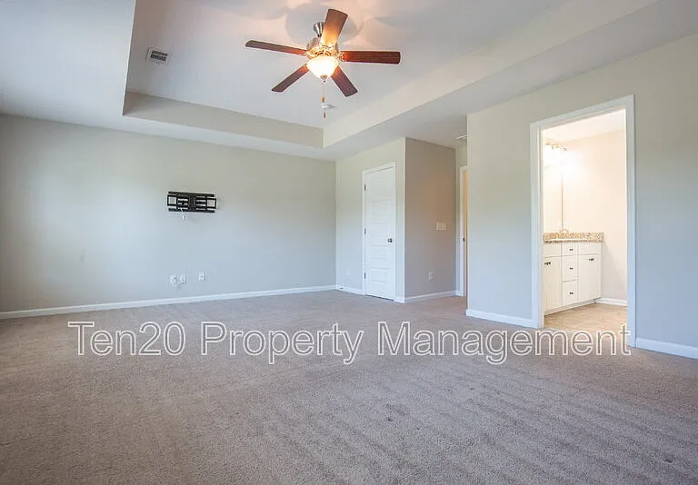 7272 Sorrel Dr — Photo 17