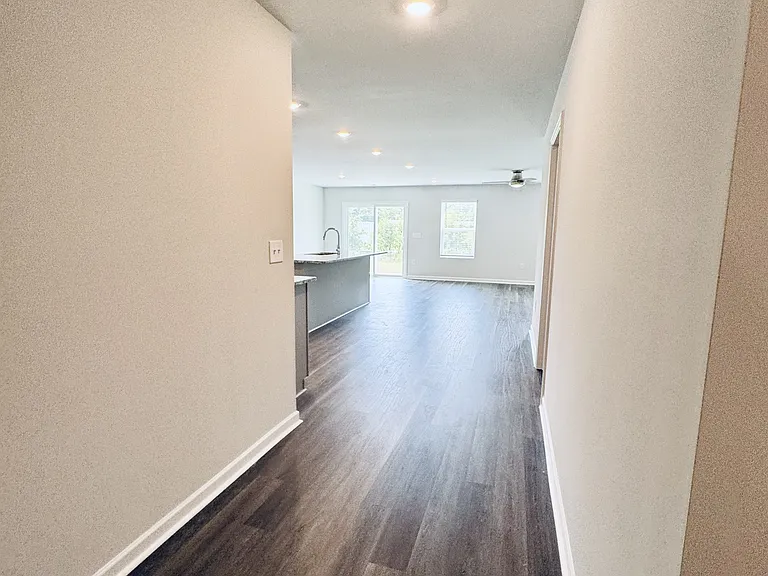 809 Rivas Way — Photo 16