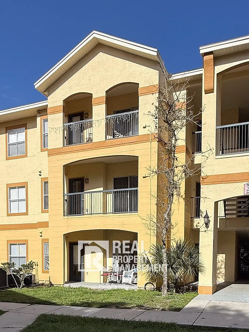 5612 Pinnacle Heights Cir — Photo 1