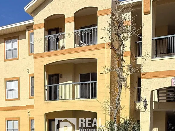 5612 Pinnacle Heights Cir APT 207, Tampa, FL 33624