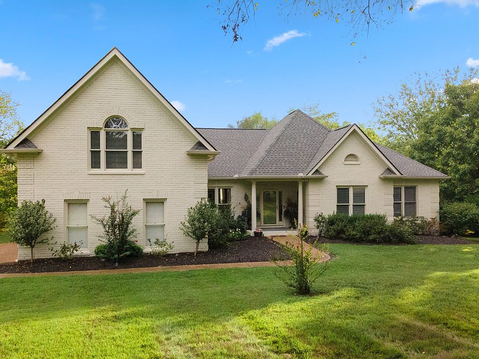 1st image of 509 Barrington Dr