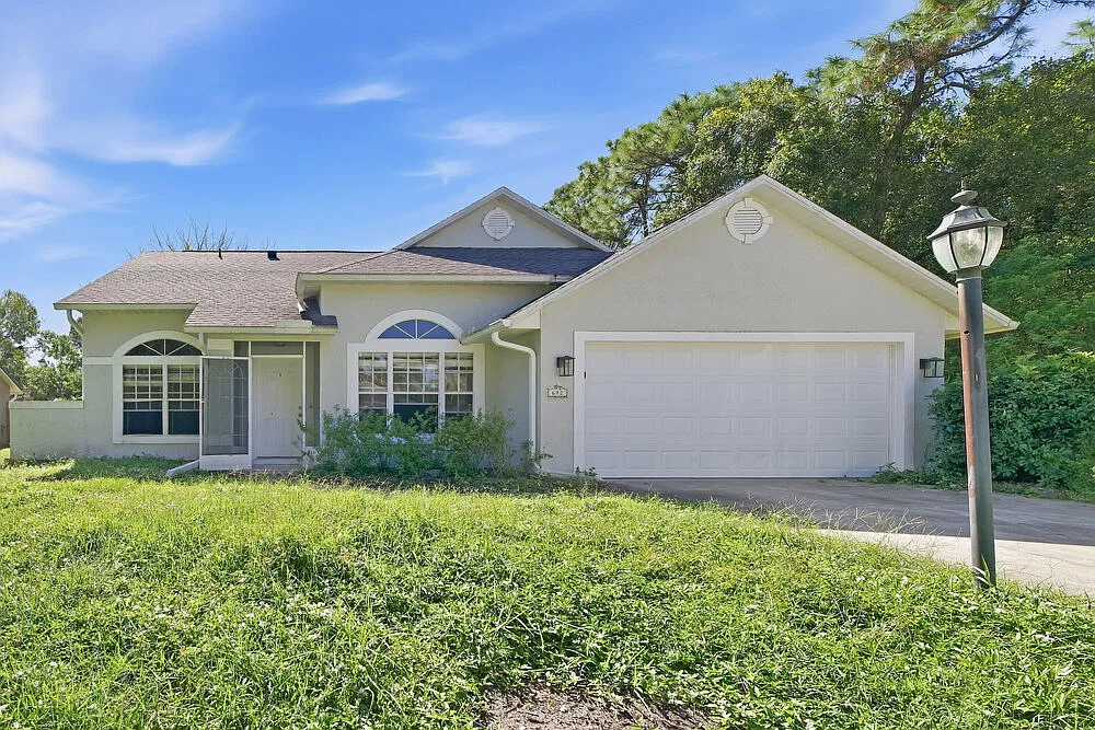 4 bed, 2.0 bath, 2048 sqft, $2,645 — Photo 1