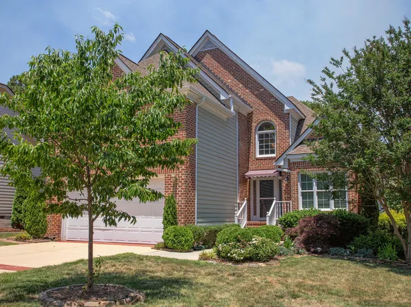 2912 Hawtree Dr, Raleigh, NC 27613