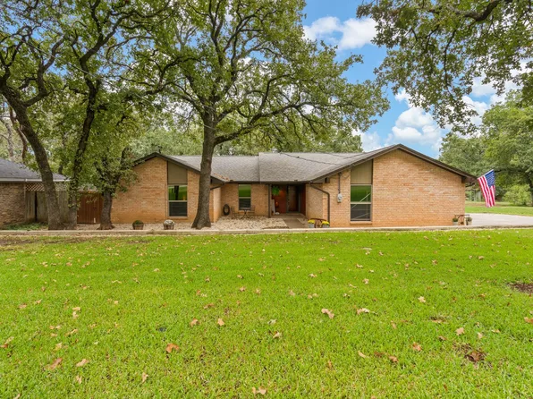 1205 Caddo Peak Trl, Joshua, TX 76058