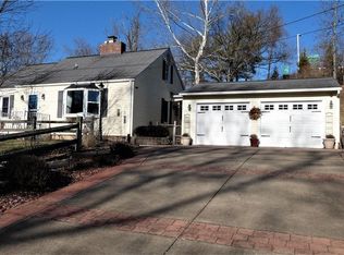 1124 Colegate Dr, Marietta, OH 45750