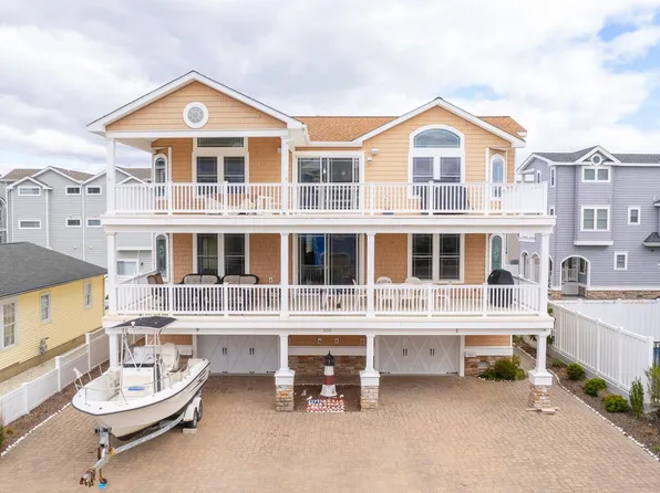 105 88th St Floor 1, Sea Isle City, NJ 08243