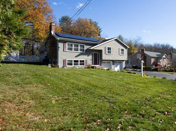 10 Stanford Rd, Franklin, MA 02038