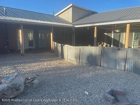 1st image of 166 El Valle Loop