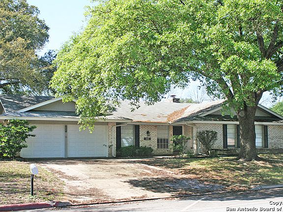 2nd image of 522 CRESTWAY DR