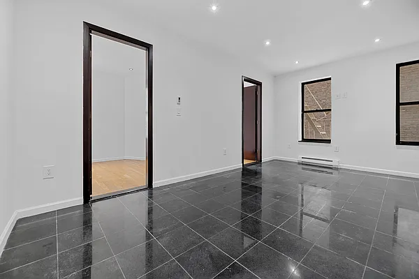 Rented by REAL New York | media 11