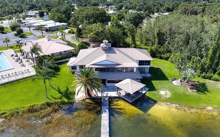 1st image of 253 Shoreline Dr