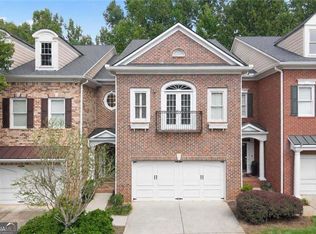 3105 Village Green Dr, Roswell, GA 30075
