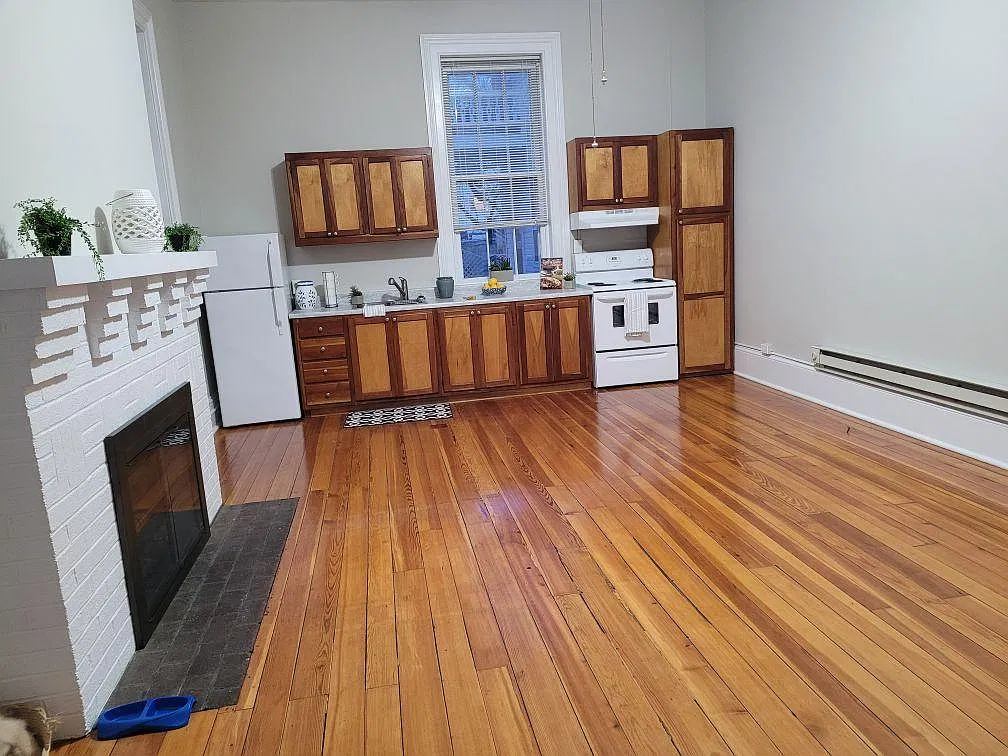 1 bed, 800 sqft, $1,400 — Photo 4