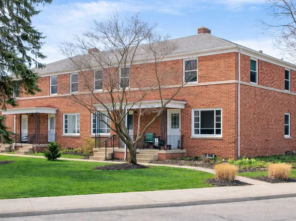 25 E Henderson Rd #B, Columbus, OH 43214
