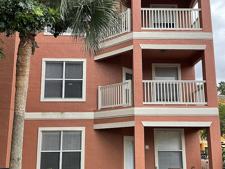 8813 Villa View Cir #204 — Photo 3