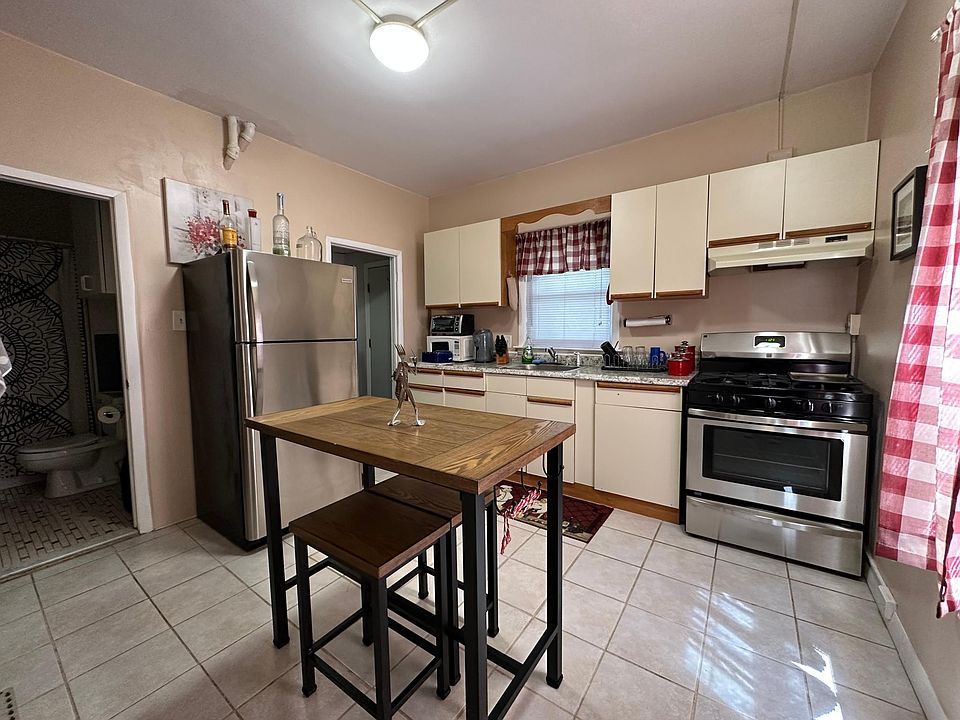 1st image of 104 Magoun Ave #1