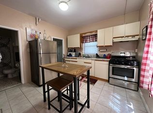 104 Magoun Ave #1, Medford, MA 02155
