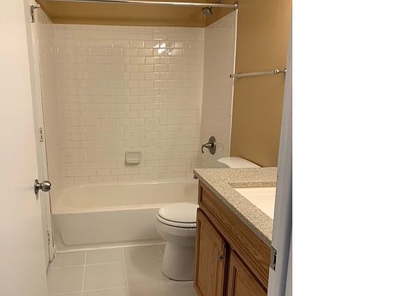 5th image of 4472 Provincetown Dr