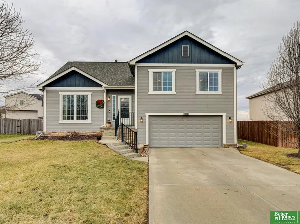 7814 S 72nd Ave, La Vista, NE 68128