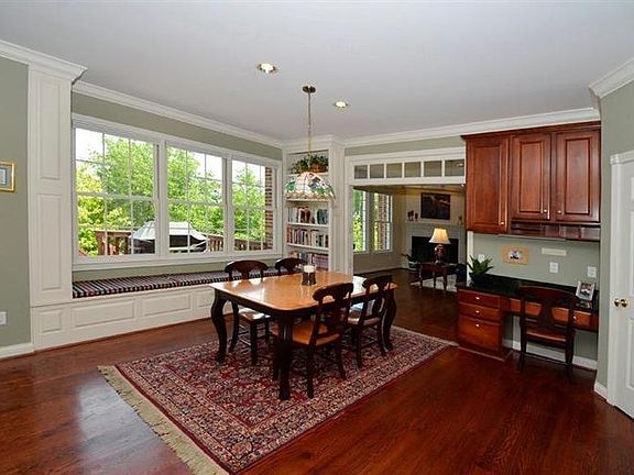 5th image of 6540 Wyndwatch Dr
