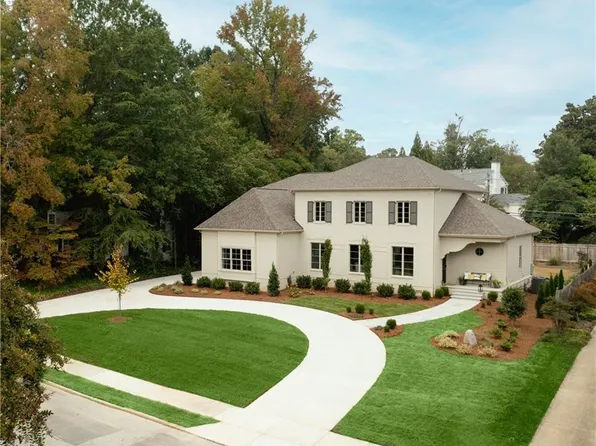 804 Dover Rd, Greensboro, NC 27408