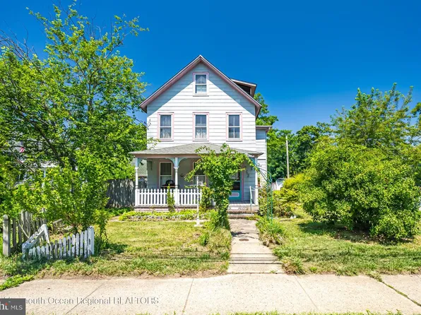 913 Arnold Ave, Point Pleasant Beach, NJ 08742
