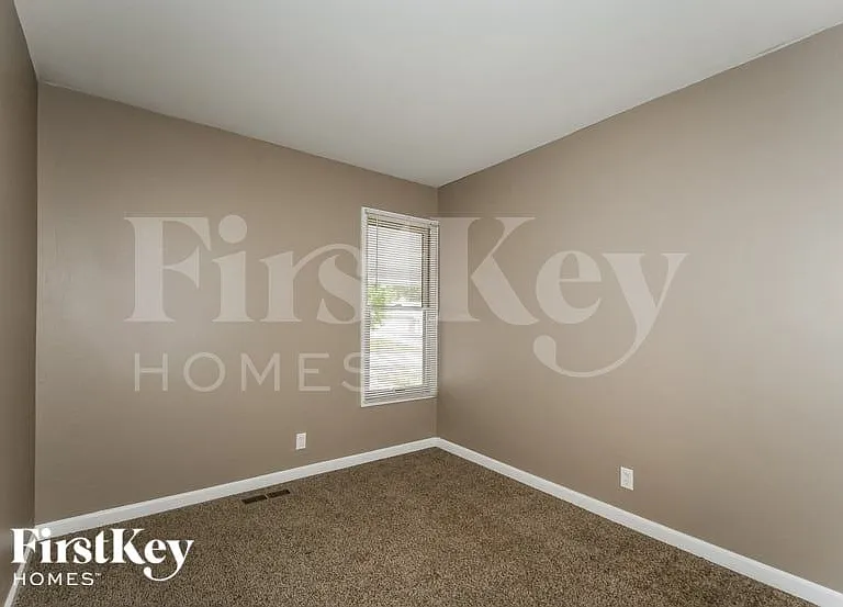 3574 Norberg Dr — Photo 12