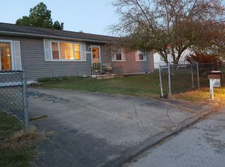 1061 E Poplar St, Davisville, WV 26142