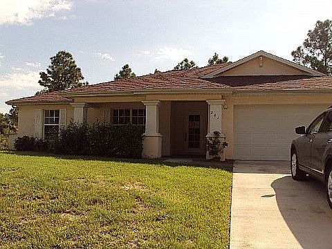 1st image of 241 Nautilus Ave S