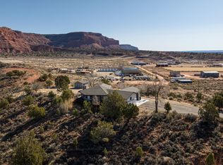 655 S Hillside Dr, Kanab, UT 84741