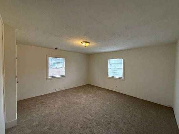 5th image of 1903 Flint Ln