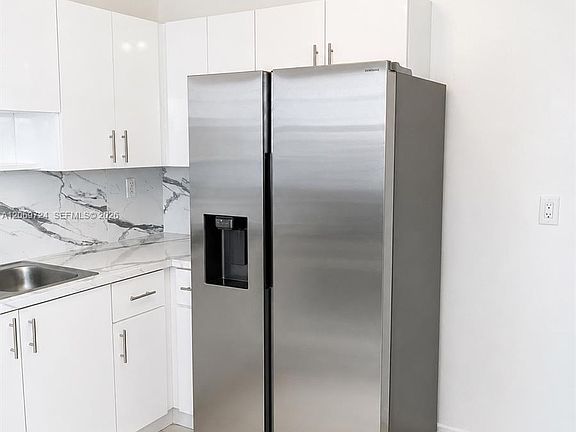 5th image of 1230 W 54th St APT 329A