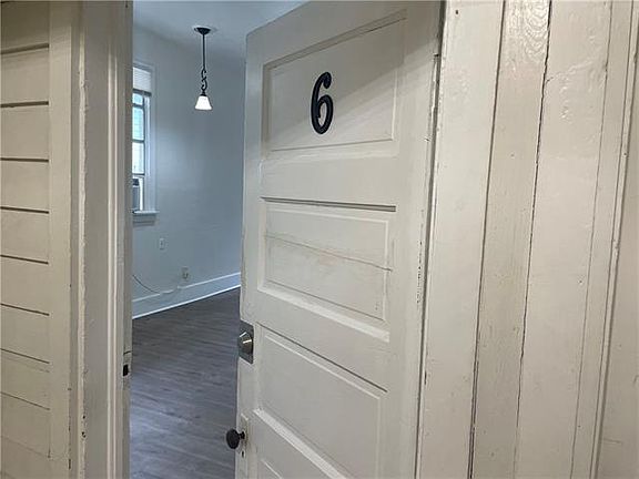 4th image of 1405 Terpsichore St #6
