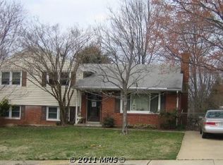 8120 Drayton Ln, Springfield, VA 22151